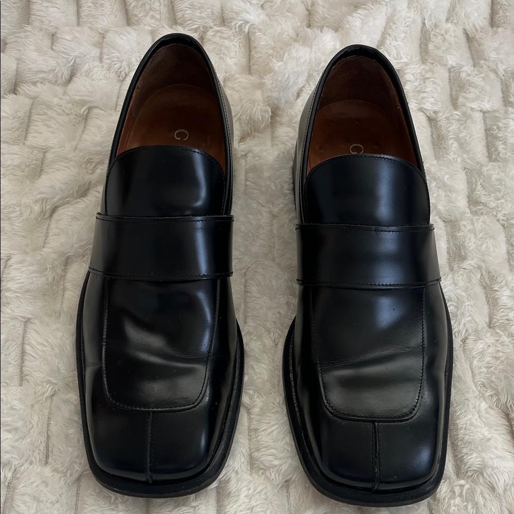 Gucci Men’s Black Square-Toe Leather Loafers